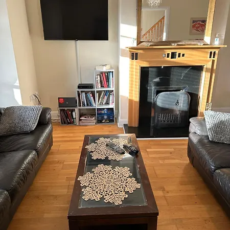 Near The River Shannon شقة *